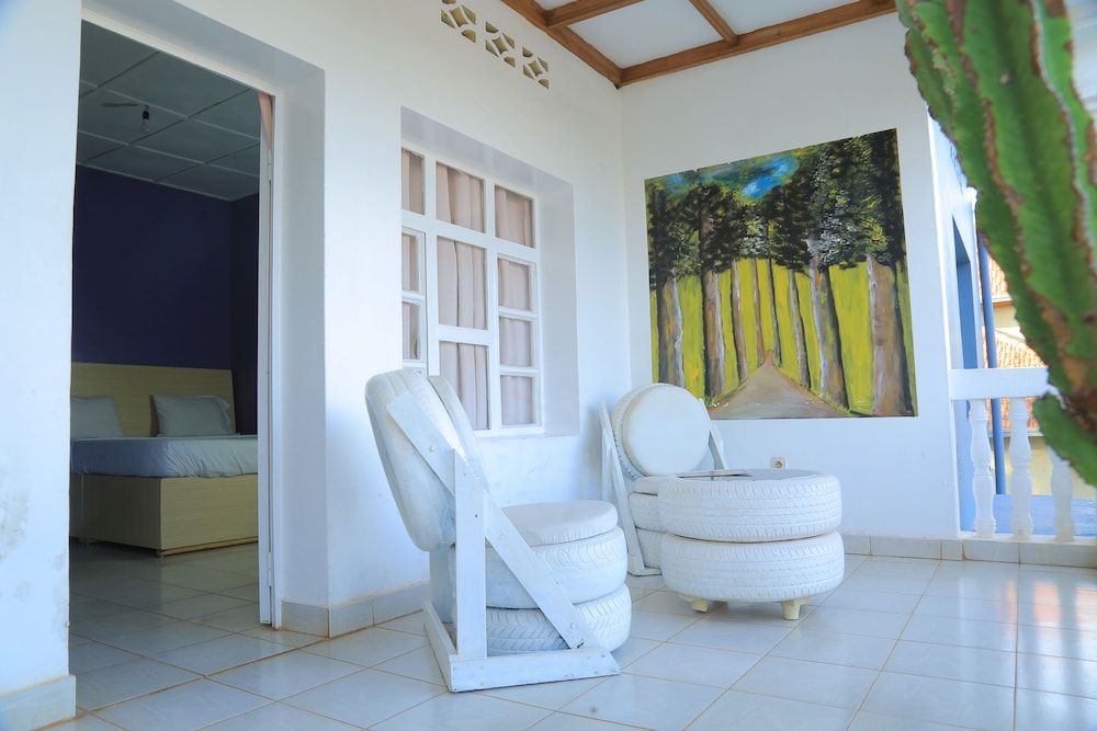 undefined Stunning 6-bed Apartment in Kigali 3