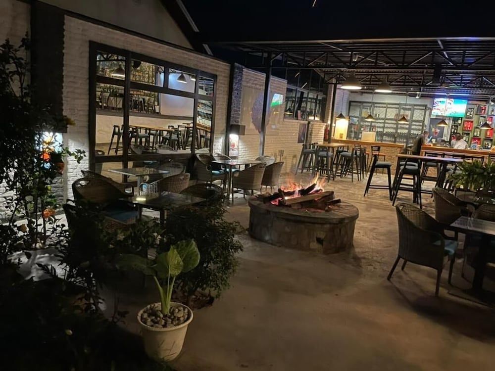 undefined La Villa Residence Hotel 6