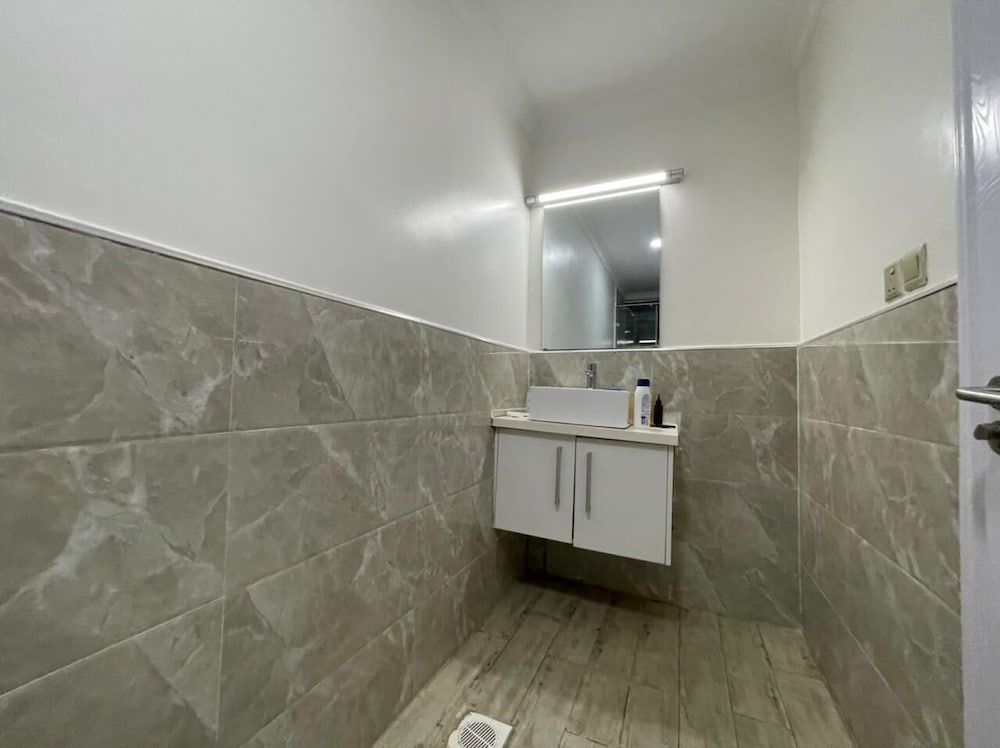 Lovely 3-bedroom Apartment Swimming Poolgym Apartment, 3 Bedrooms, Balcony, Mountain View 10