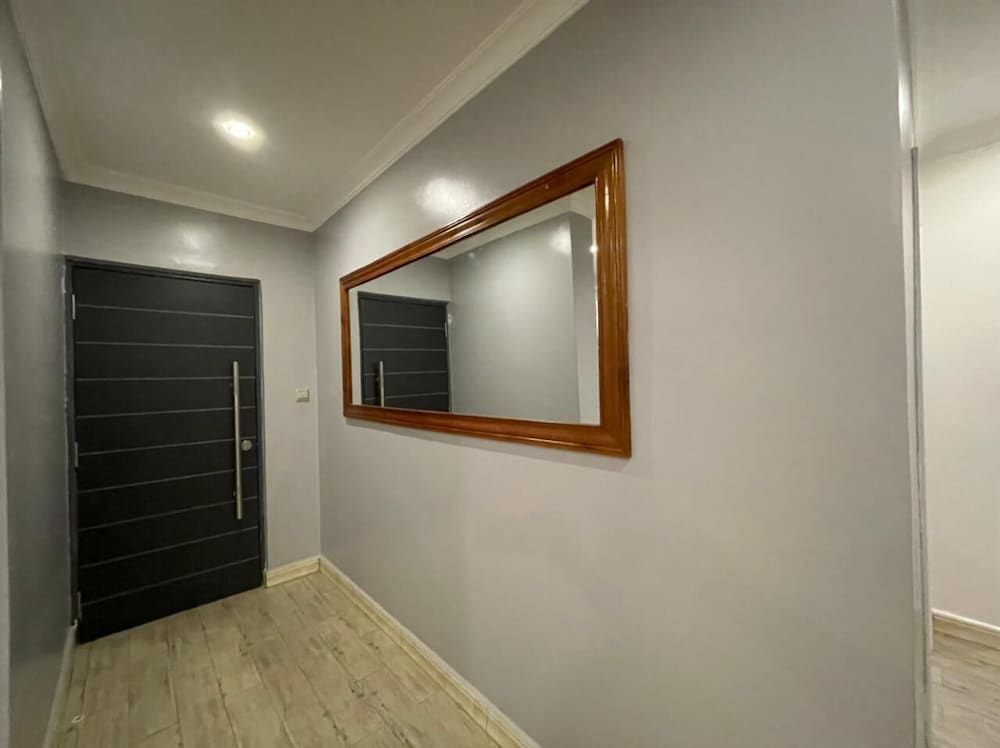 Lovely 3-bedroom Apartment Swimming Poolgym Apartment, 3 Bedrooms, Balcony, Mountain View 19