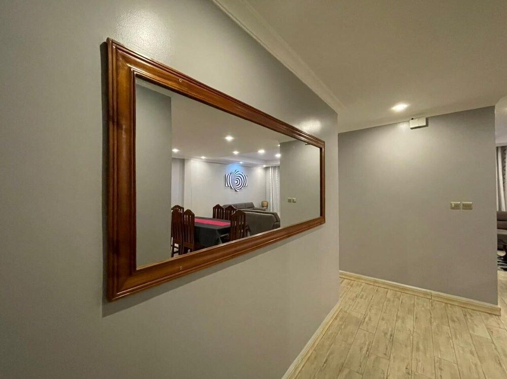 Lovely 3-bedroom Apartment Swimming Poolgym Apartment, 3 Bedrooms, Balcony, Mountain View 23