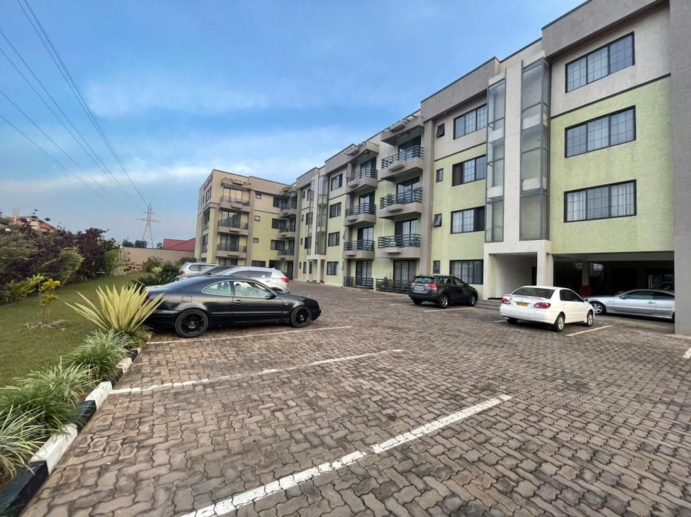 undefined Lovely 3-bedroom Apartment Swimming Poolgym 3