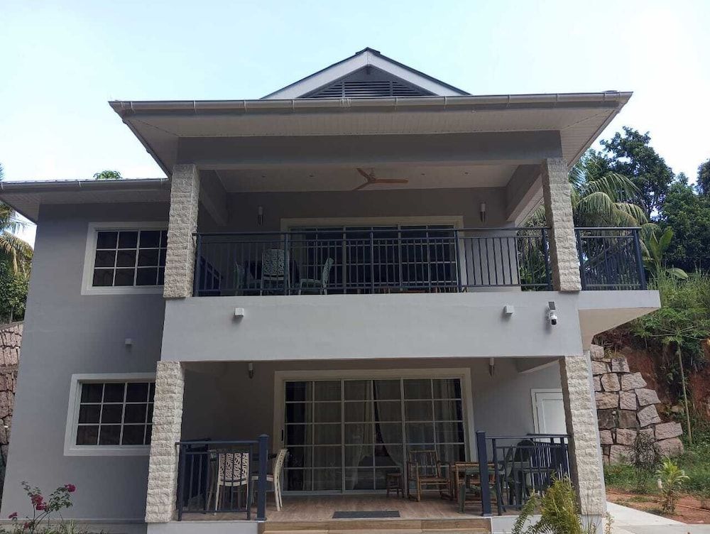 undefined Mountain View Hotel 6