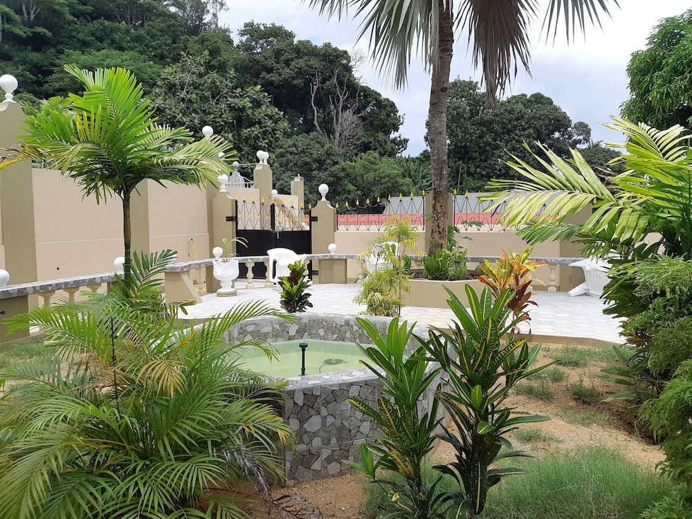 undefined Relax and Quiet Place 4