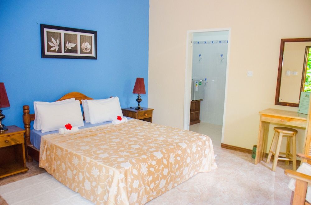 villarafia Standard Room 2