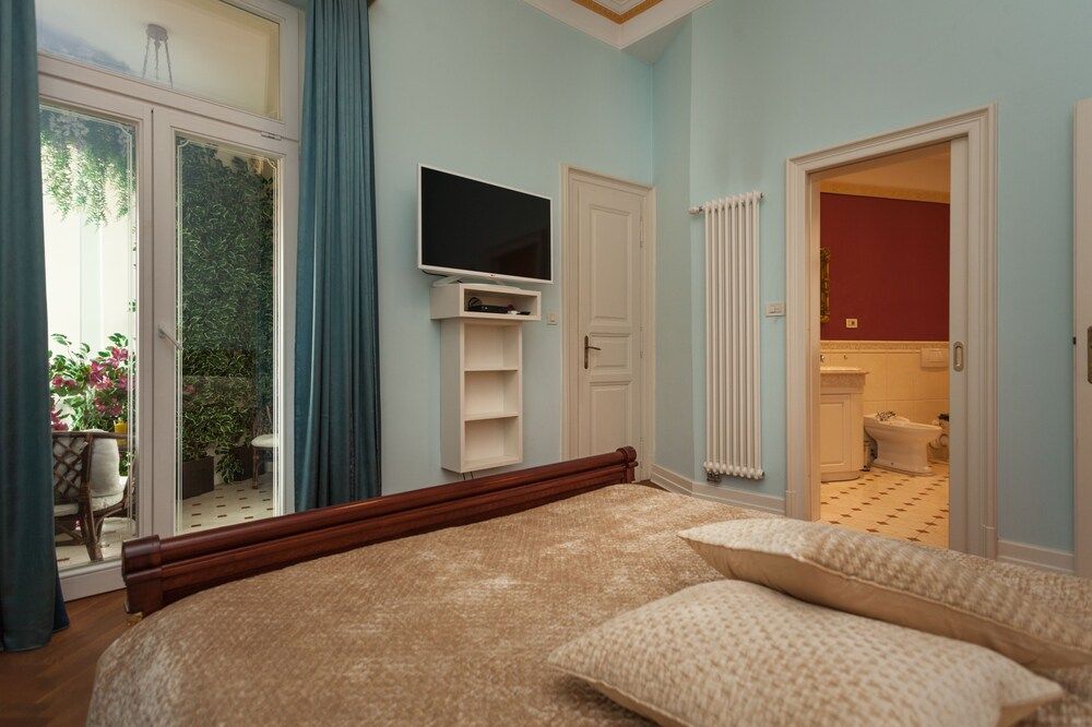 Filip Palace Luxurious Apartment Luxury Apartment, Multiple Beds, Non Smoking, City View 23