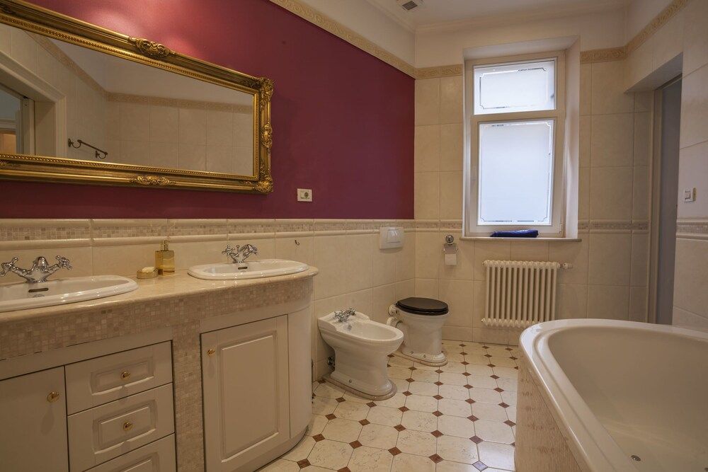 Filip Palace Luxurious Apartment Luxury Apartment, Multiple Beds, Non Smoking, City View 14