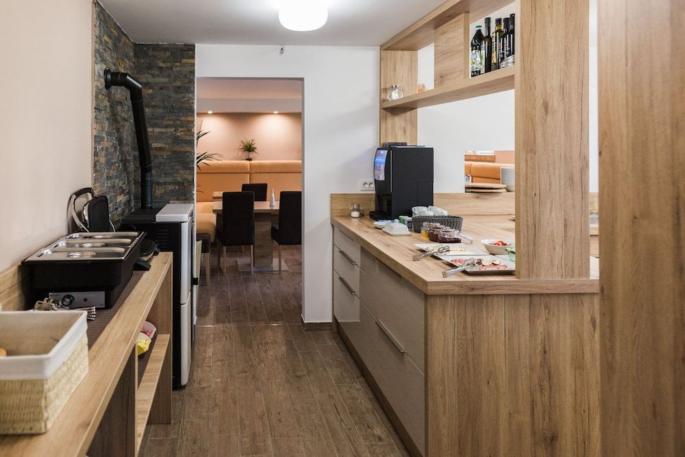 undefined Bed & Breakfast Tea rooms 7