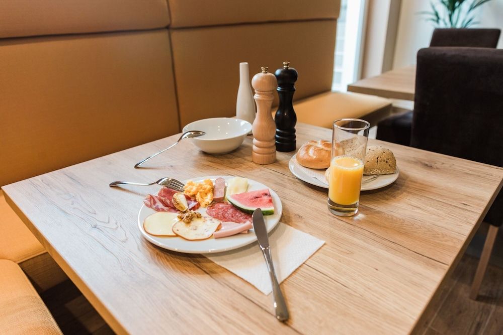 undefined Bed & Breakfast Tea rooms 8