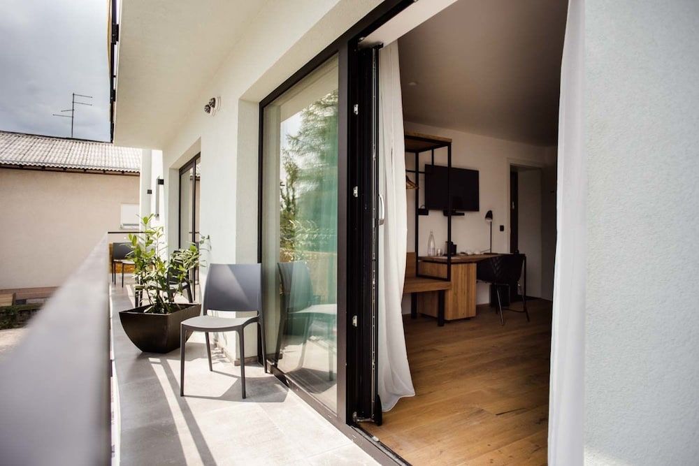 undefined Vault Hotel 2