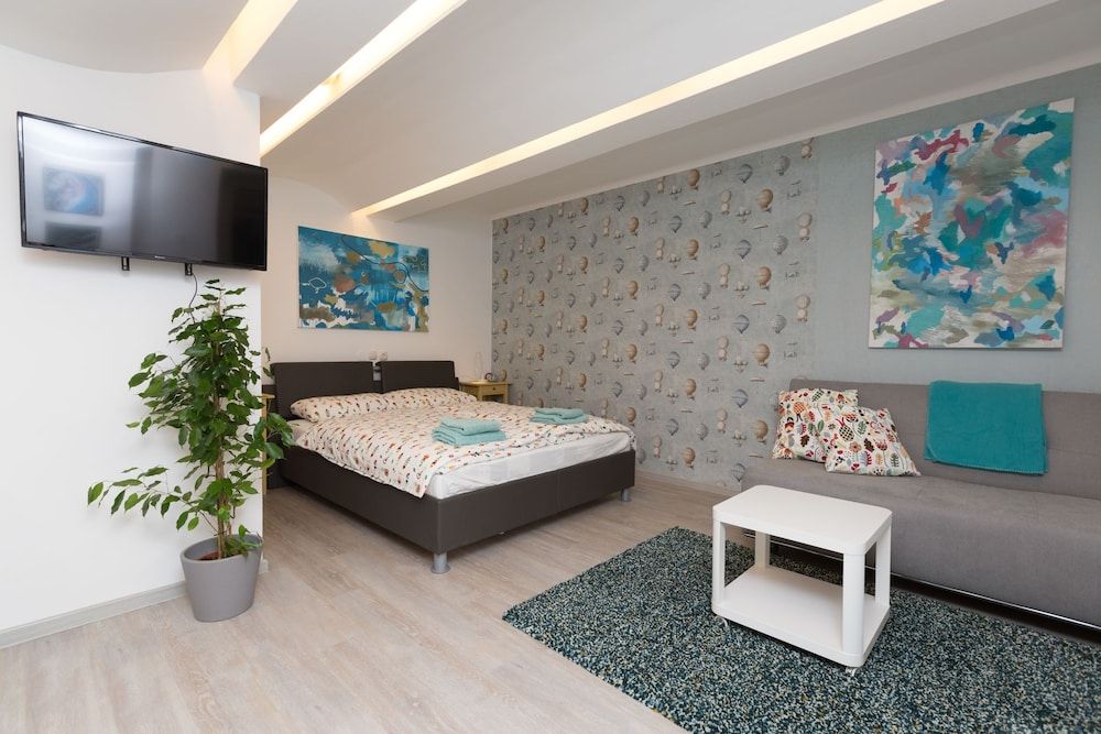 Big Yard Standard Apartment 2