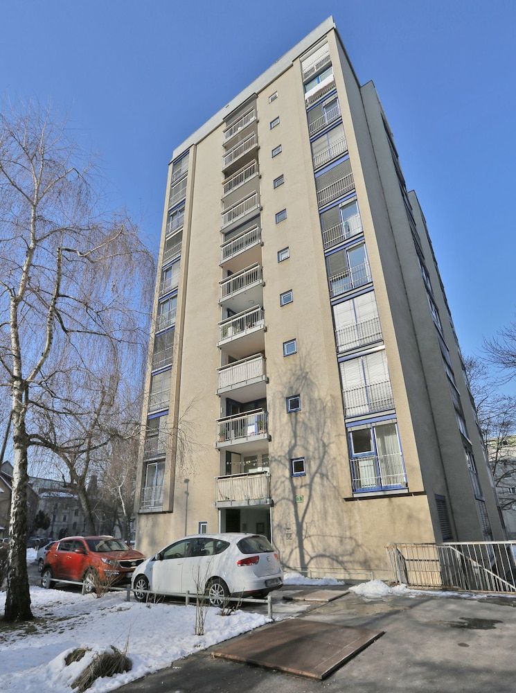 undefined CastleView 2