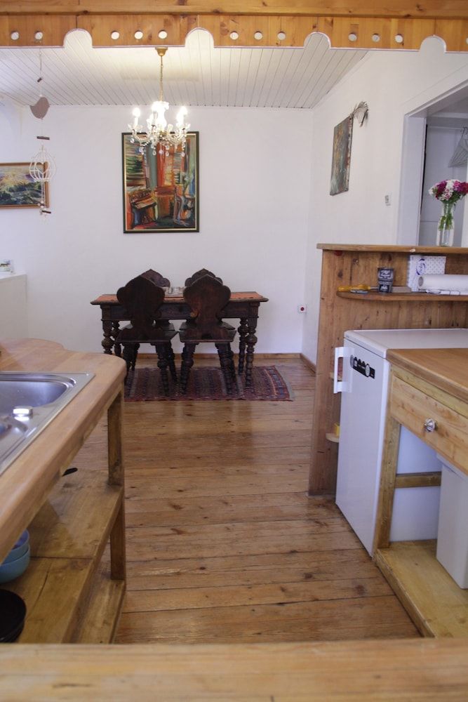 Harmony Gallery Apartment 15