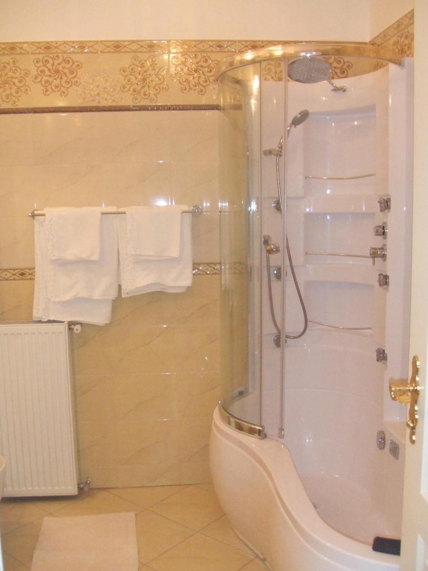 undefined Allegro Hotel 7