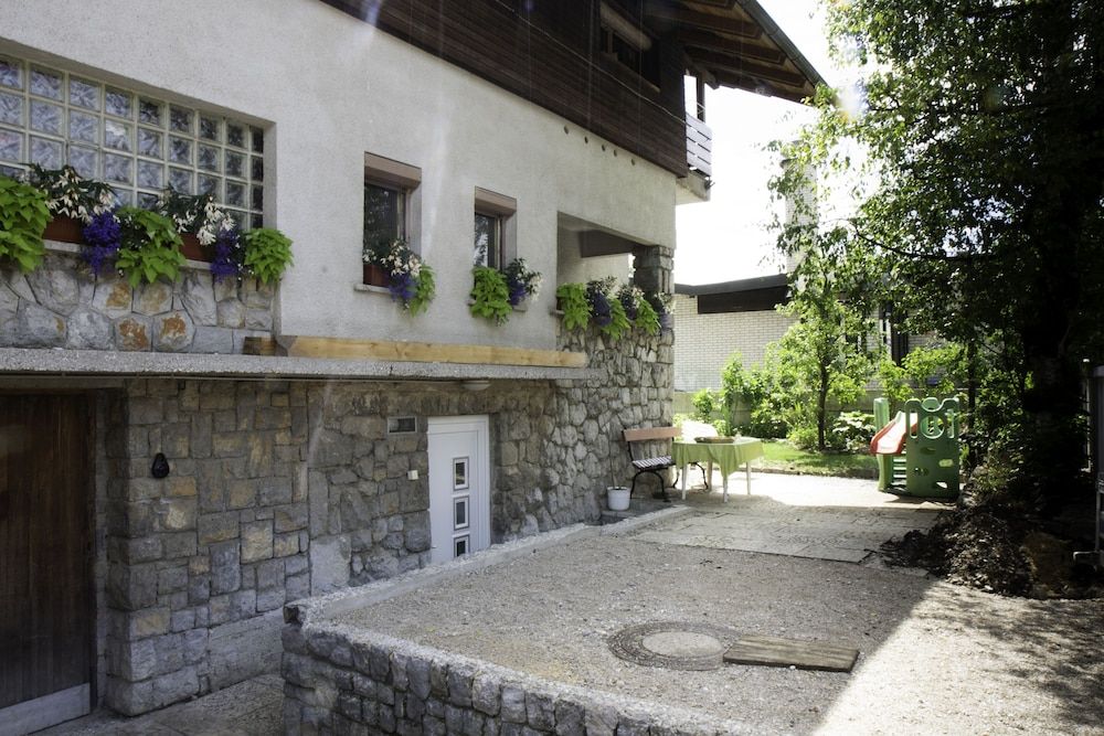 undefined Zvezdica 5