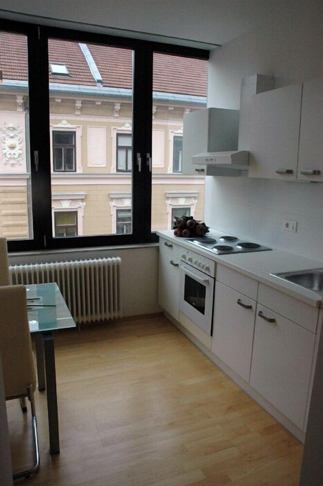 undefined AI Apartments 8