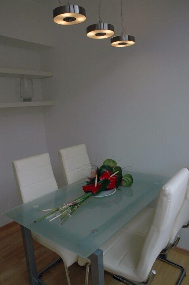 undefined AI Apartments 7