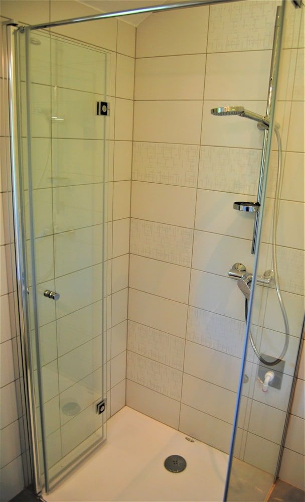 Rose Valley Ljubljana Comfort Apartment, 2 Twin Beds, Garden View 7