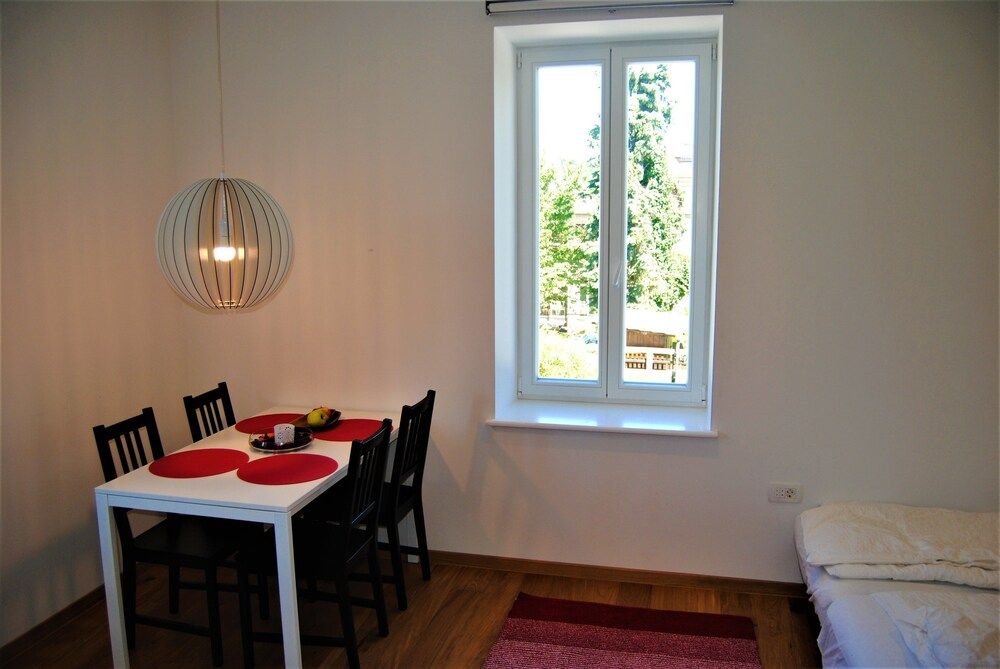 Rose Valley Ljubljana Family Apartment 5