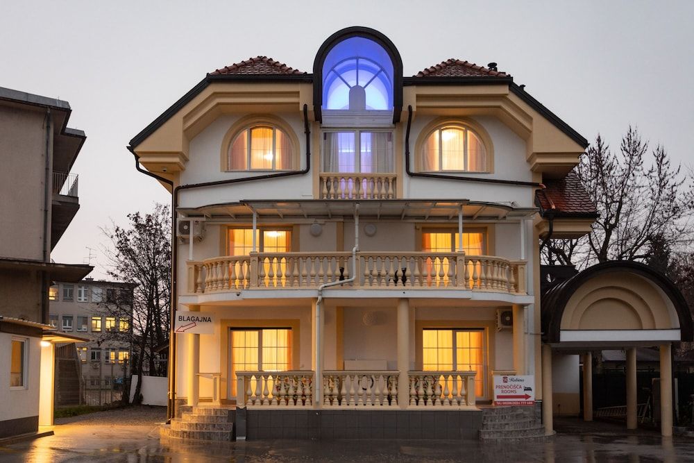 undefined Rubina Rooms 6