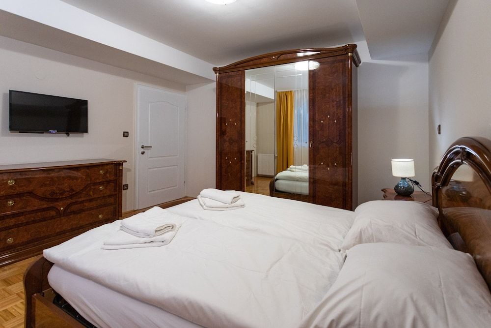 Rubina Rooms Comfort Double Room 6