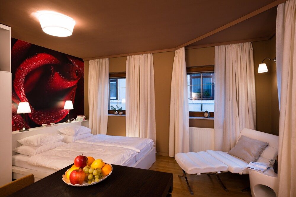 undefined City Centre Apartments 8