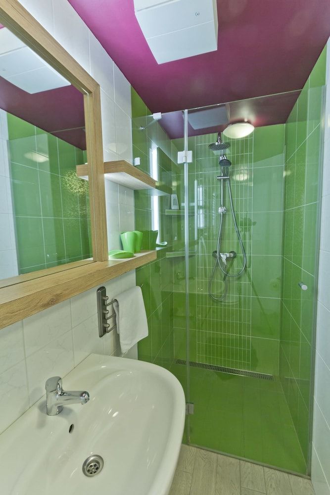 City Centre Apartments Duplex, 1 Bedroom (Split Level) 14