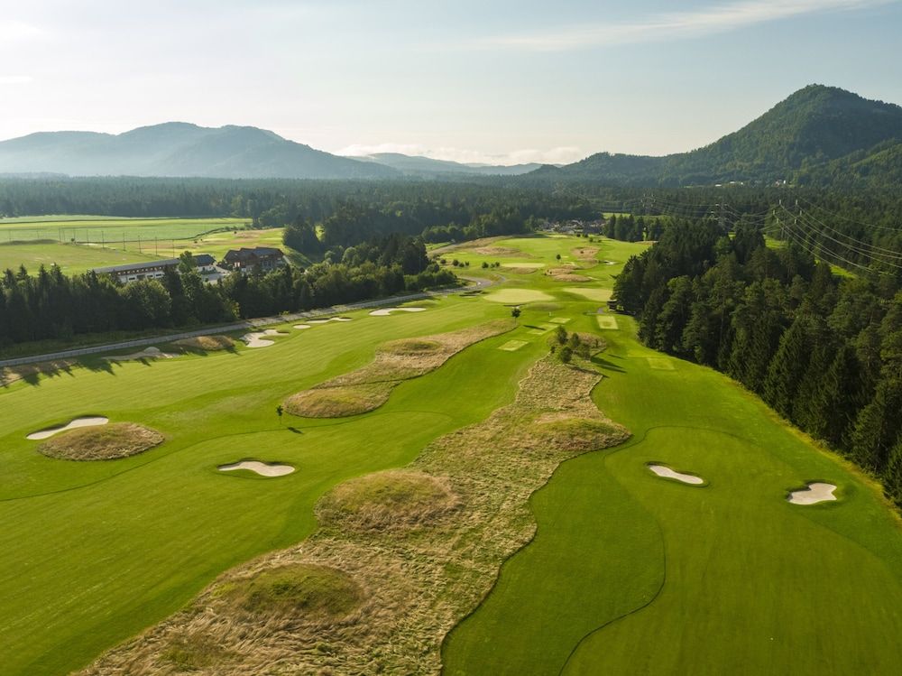 undefined Hotel Cubo 9