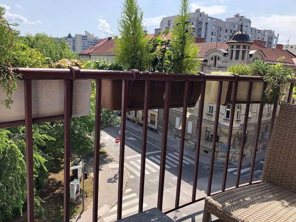 Alher Apartma Business Apartment 12