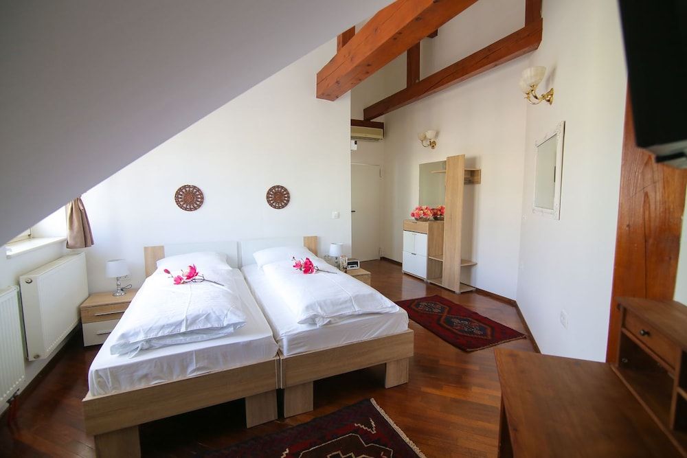 Hotel Vila Katrca Double or Twin Room, Non Smoking