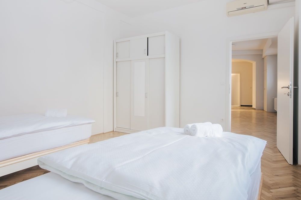 undefined K3 Central Park Apartments