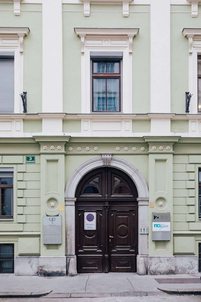 undefined K3 Central Park Apartments 5