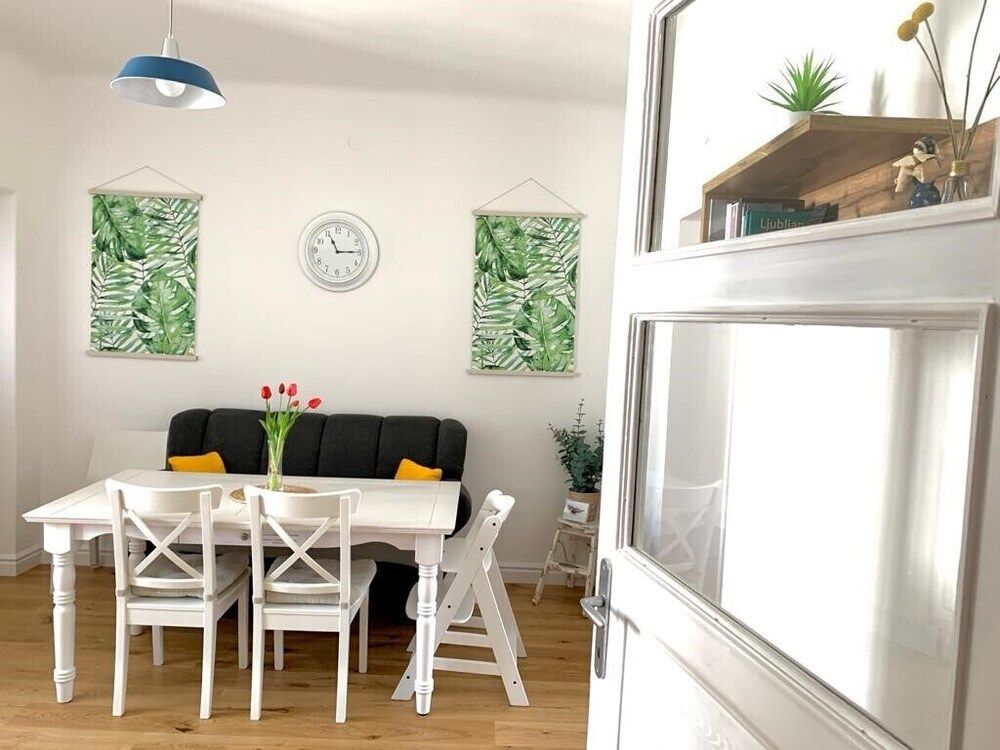 undefined Historic Mexico Building Apartment 5