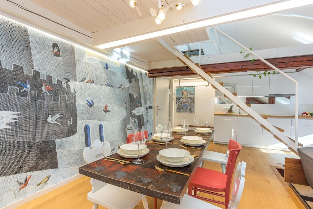 undefined Tromostovje IV In Heart Of Ljubljana 8