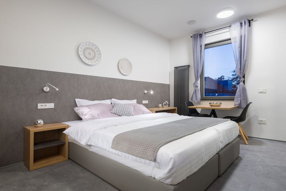 undefined Vila Emona - Central Apartments - Free Parking 3