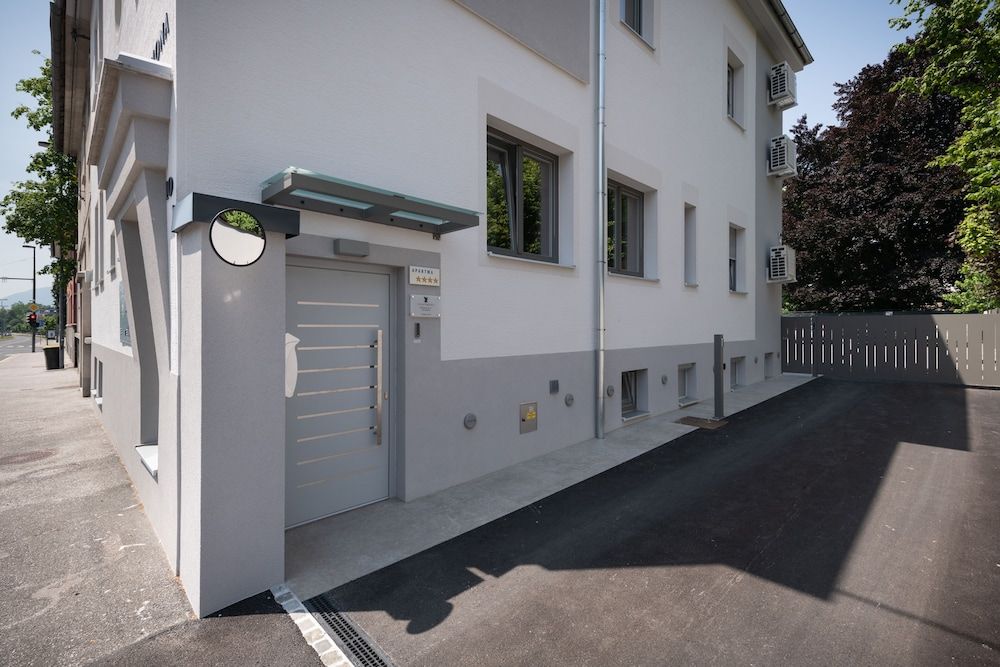 undefined Vila Emona - Central Apartments - Free Parking 6