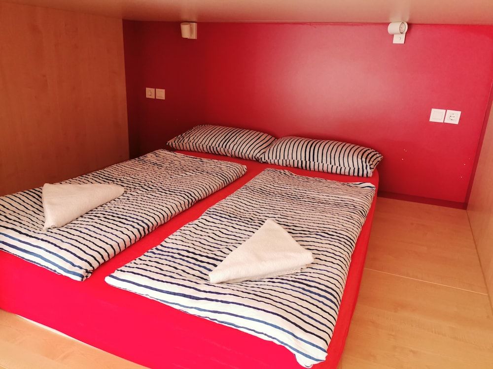 undefined Cube Studio By The River 6