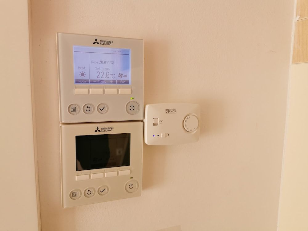 undefined Cube Studio By The River 7