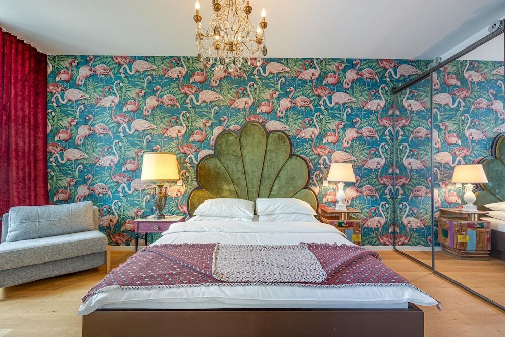 undefined Tromostovje I In Heart of Ljubljana 9