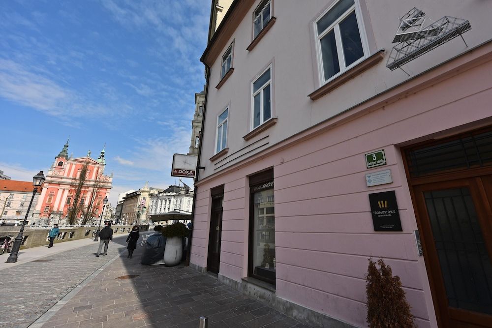 undefined Tromostovje I In Heart of Ljubljana 2