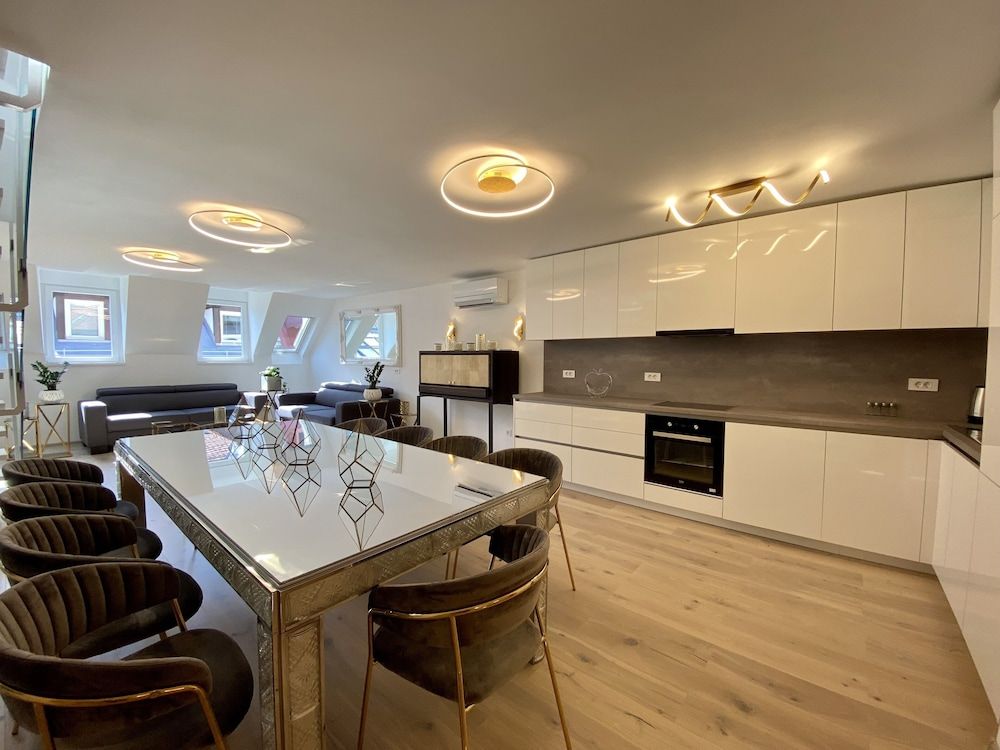 undefined AB Ljubljana-The Princess Castle Triplex 3