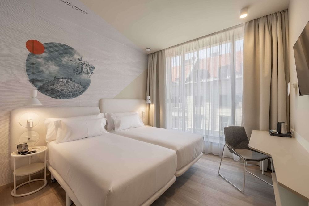 Occidental Ljubljana Superior Room (Atrium) 2