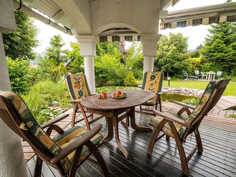 undefined Lovely Room With Barbecue Terrace and Free Parking on Premises 2