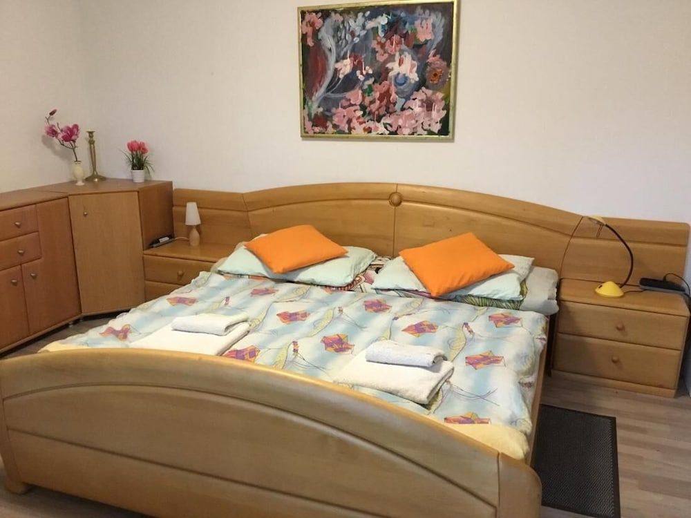 undefined Lovely Room With Barbecue Terrace and Free Parking on Premises 7