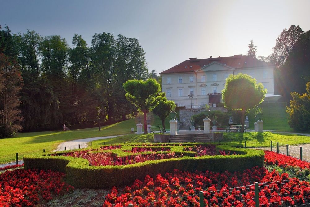 undefined City Apartment Flow Ljubljana 5