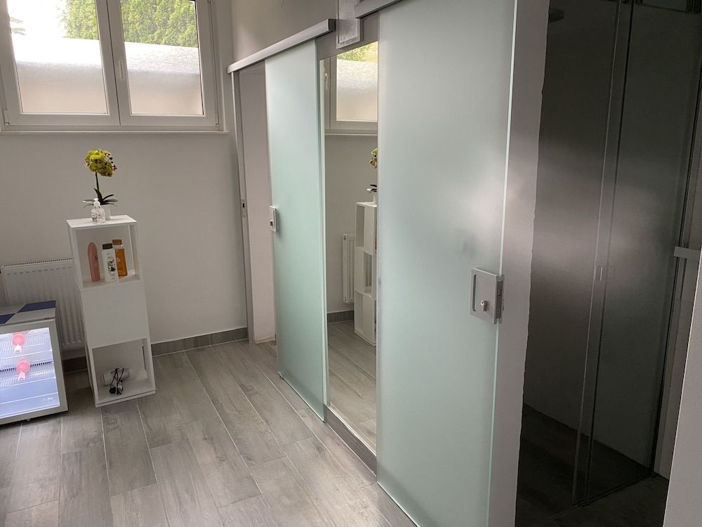 J-Max apartments and glamping houses Bungalow 7