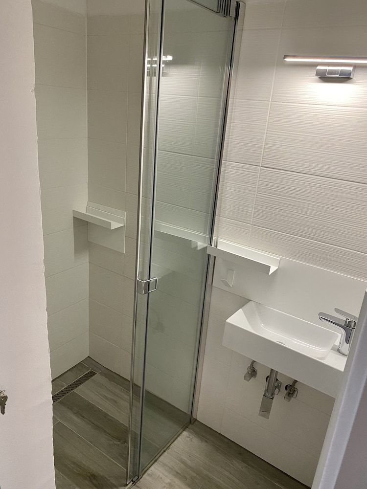 J-Max apartments and glamping houses Bungalow 9