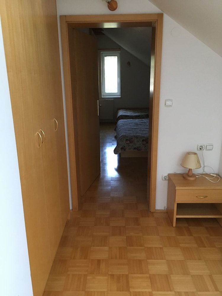 J-Max apartments and glamping houses Family Apartment 6