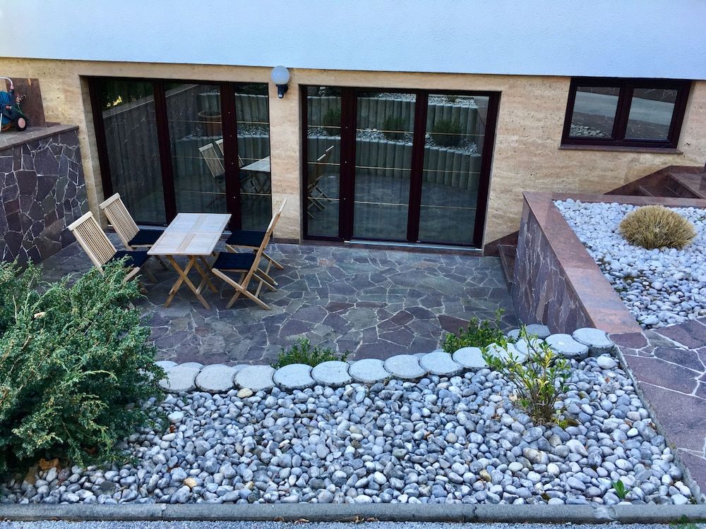 J-Max apartments and glamping houses Apartment 8