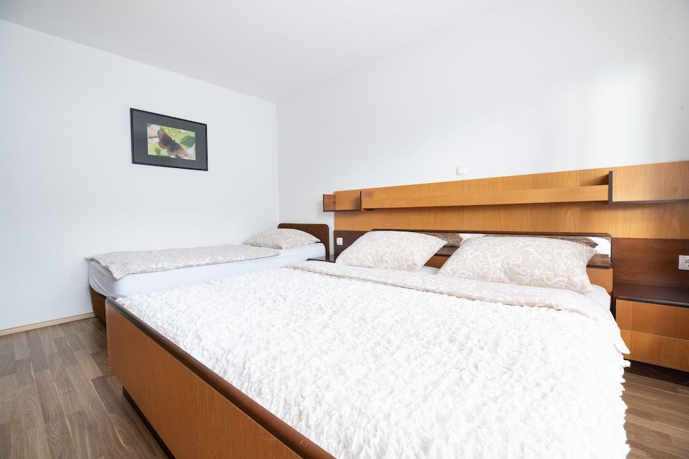 Apartments Svetina Apartment, 2 Bedrooms 3